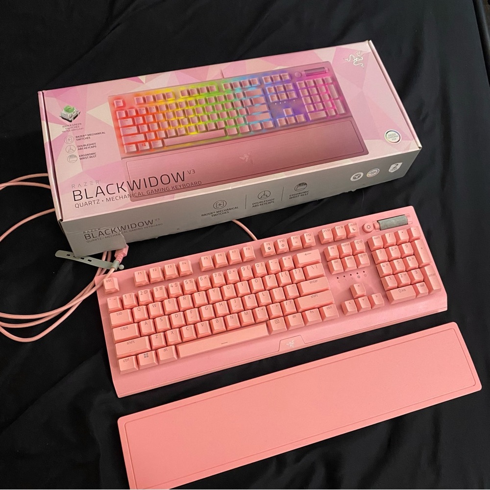 Razer BlackWidow V3 Quartz Pink Mechanical Gaming Keyboard